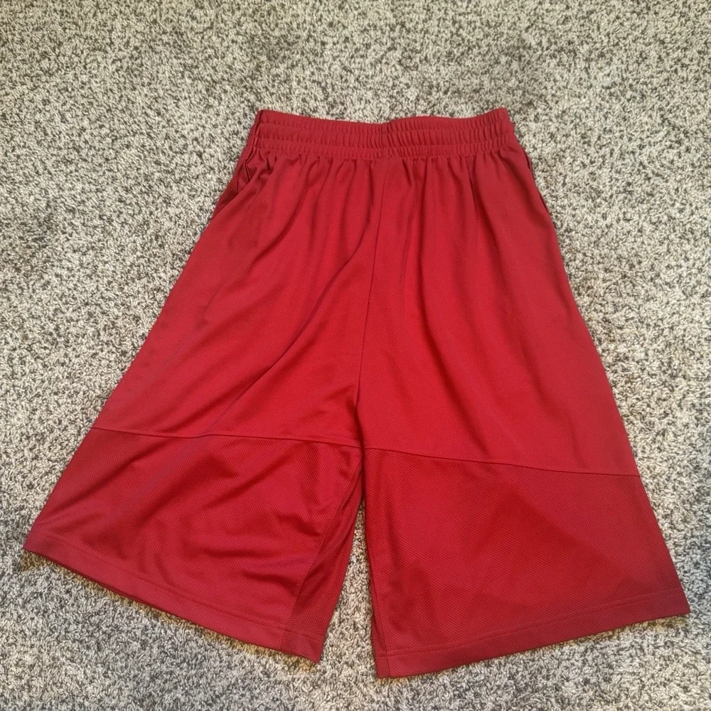 Nike Jordan shorts Mens Sz M Red Activewear Drawstring Stretch Baggy Basketball